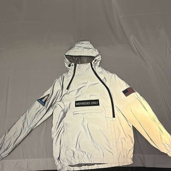 Members Only Other - Members Only Half Zip Reflective Light Puffer